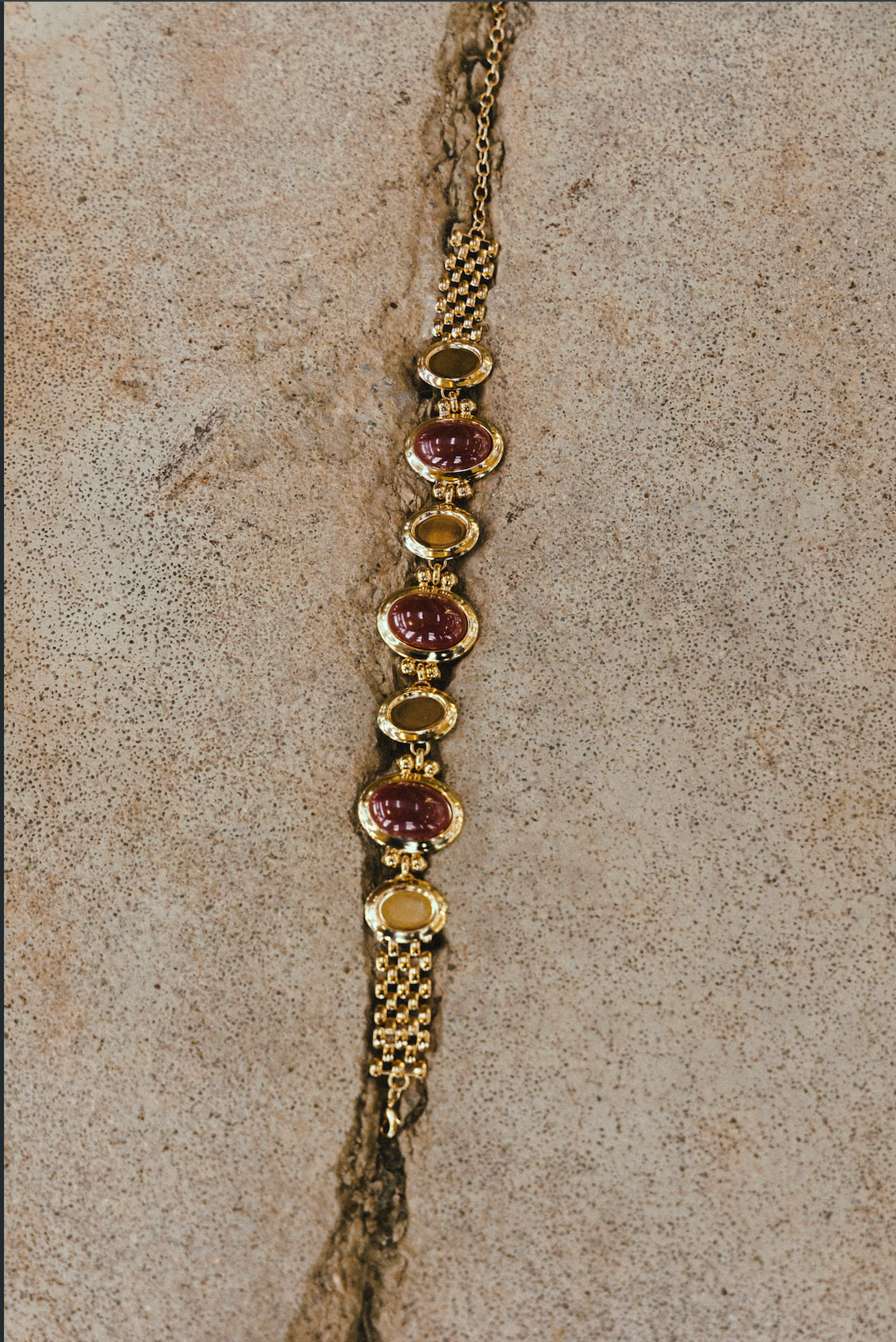 CLARA CHOKER DATTERO